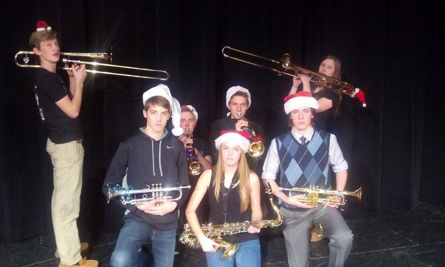 (Back Row L-R) Timothy Kreun (9), Jarrod Guildner (11), William Kreun (10), Olivia Stensrud (10)
(Front Row L-R) Jens Lange (10), Grace Chalmers (9), Josh Englin (10)