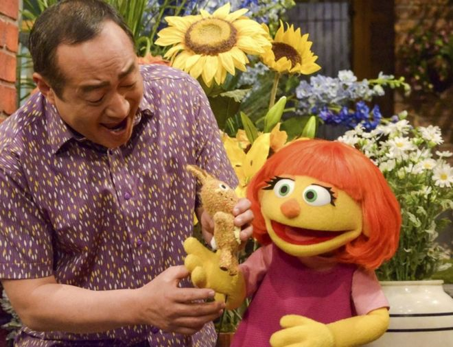 Julia+is+now+a+character+on+the+show+%E2%80%9CSesame+Street.%E2%80%9D+She+made+her+on+screen+%0Adebut+on+the+episode+that+aired+on+April+10.+Episodes+of+%E2%80%9CSesame+Street%E2%80%9D+air+%0Aon+HBO+and+PBS.+Sesame+Workshop%0A