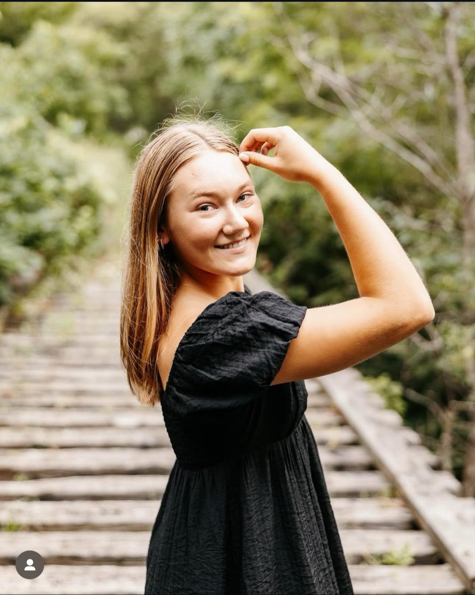 Senior Nevaeh Wacholz is the President of Student Council and National Honor Society. She is also the captain of three sports teams: basketball, volleyball and softball. She has been named captain for multiple years. She was also named the Volleyball All-Conference Player (Junior and Senior Year), Basketball All-Conference Honorable Mention (Junior Year) and All Conference (Senior Year), Triple A Award Recipient, Excel Award Recipient, and DAR Award Recipient. During her Freshman year, Wacholz was inducted onto the Wall of Inspiration.